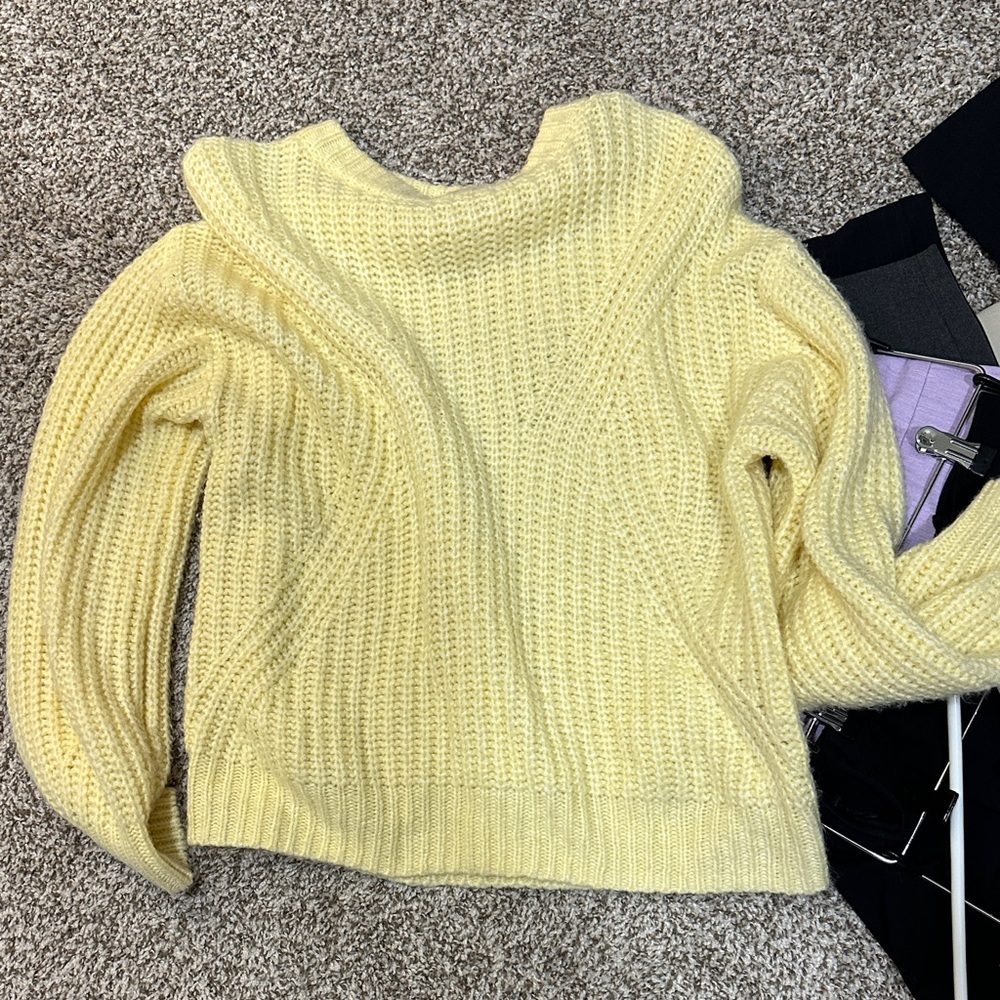 a new day Pale Yellow Crewneck Knit Sweater
